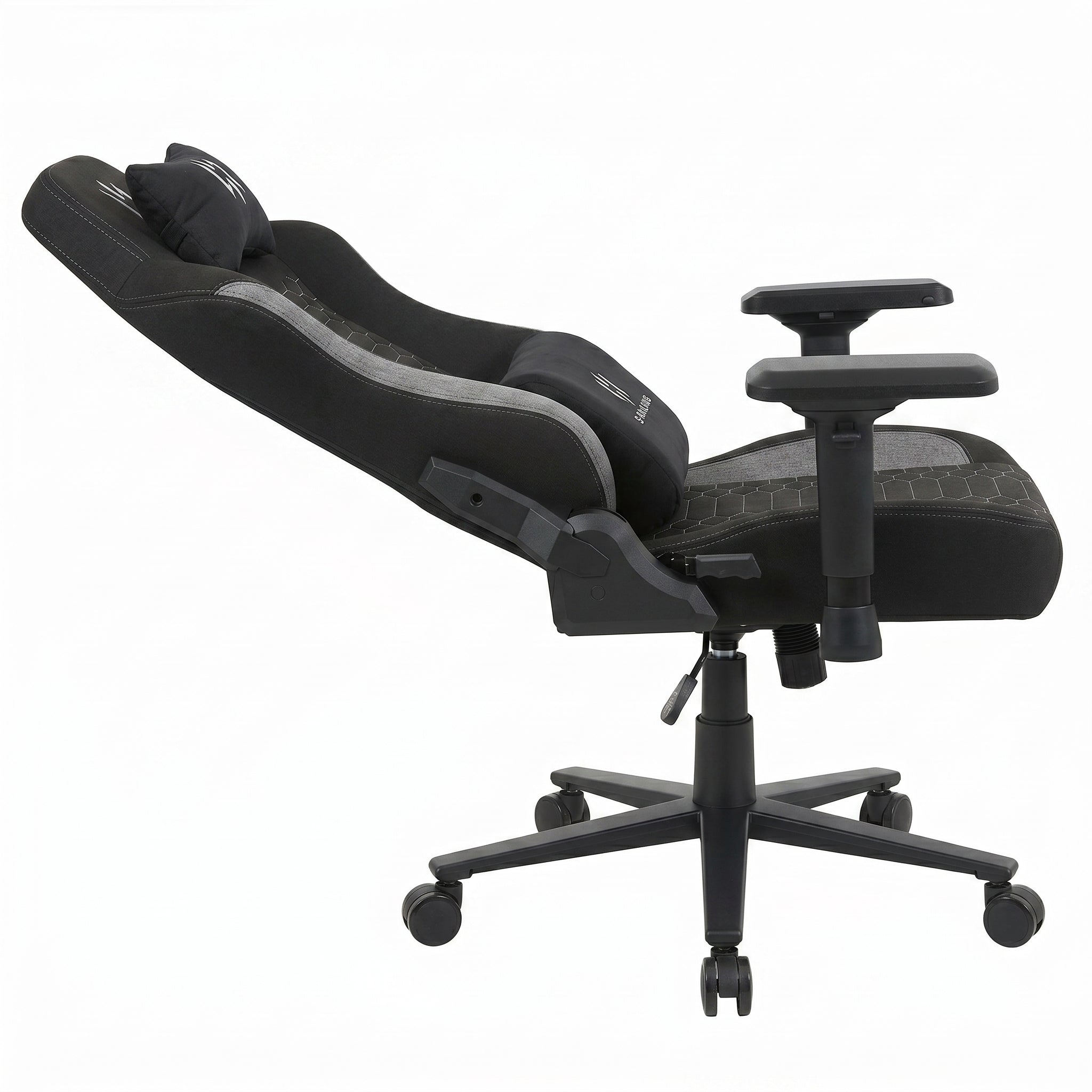 SKILLCHAIRS Paladin